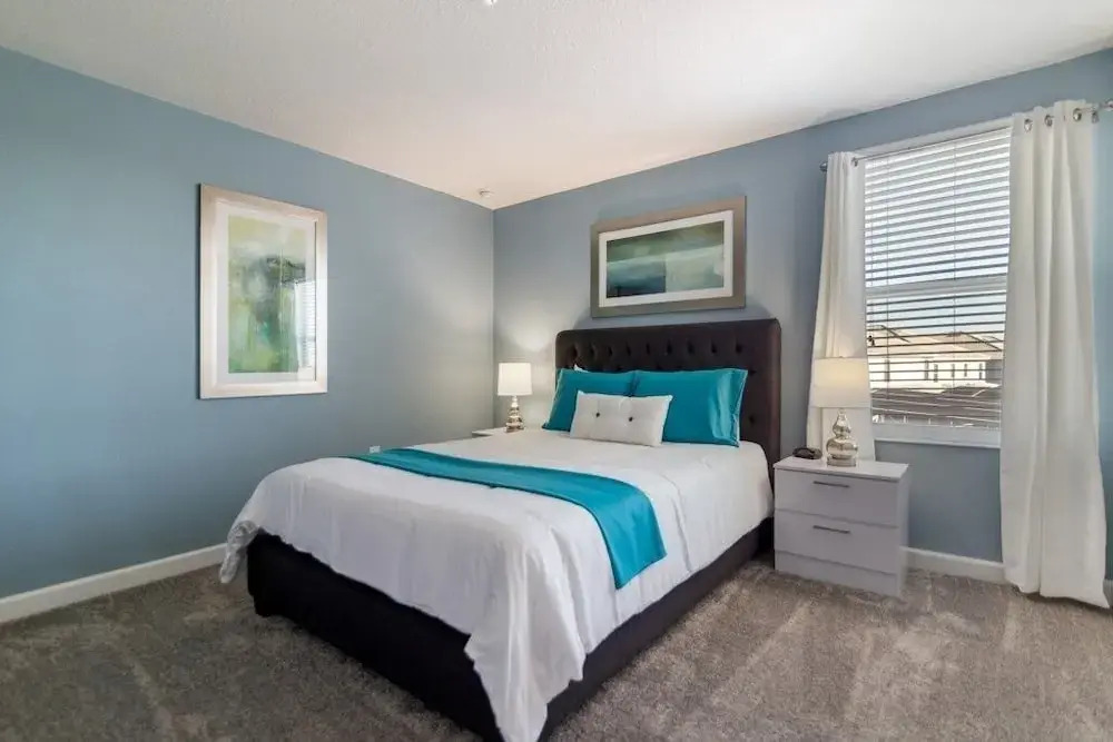 For Large Families 8 Bed With Movie Room! Home