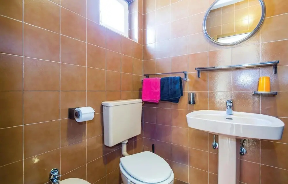 Awesome Home In Barbat