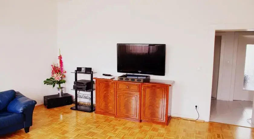Central Suite