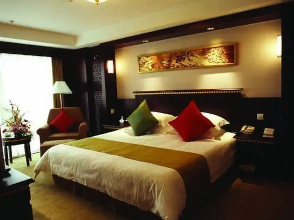 Shanghai Golden Jade Sunshine Hotel