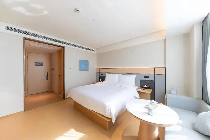 Ji Hotel(Shanghai Nanxiang Ancient Garden Branch)