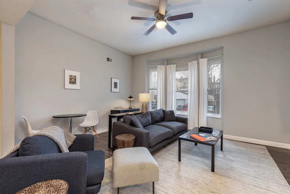 Updated CWE 1BR Near BJC by Zencity