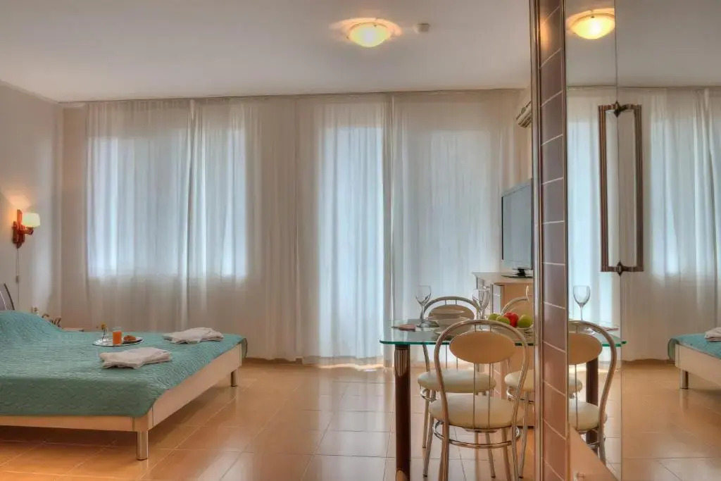 Apollon 7 Apartments