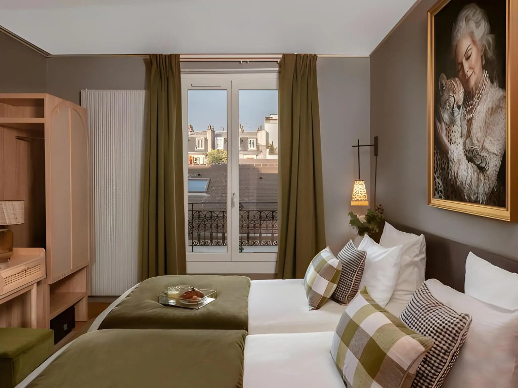 Hôtel Zélie Champs-Elysées