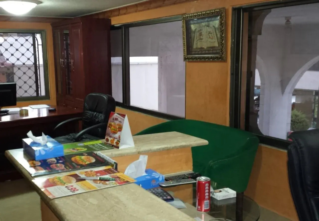 Al Reem Hotel Apartments
