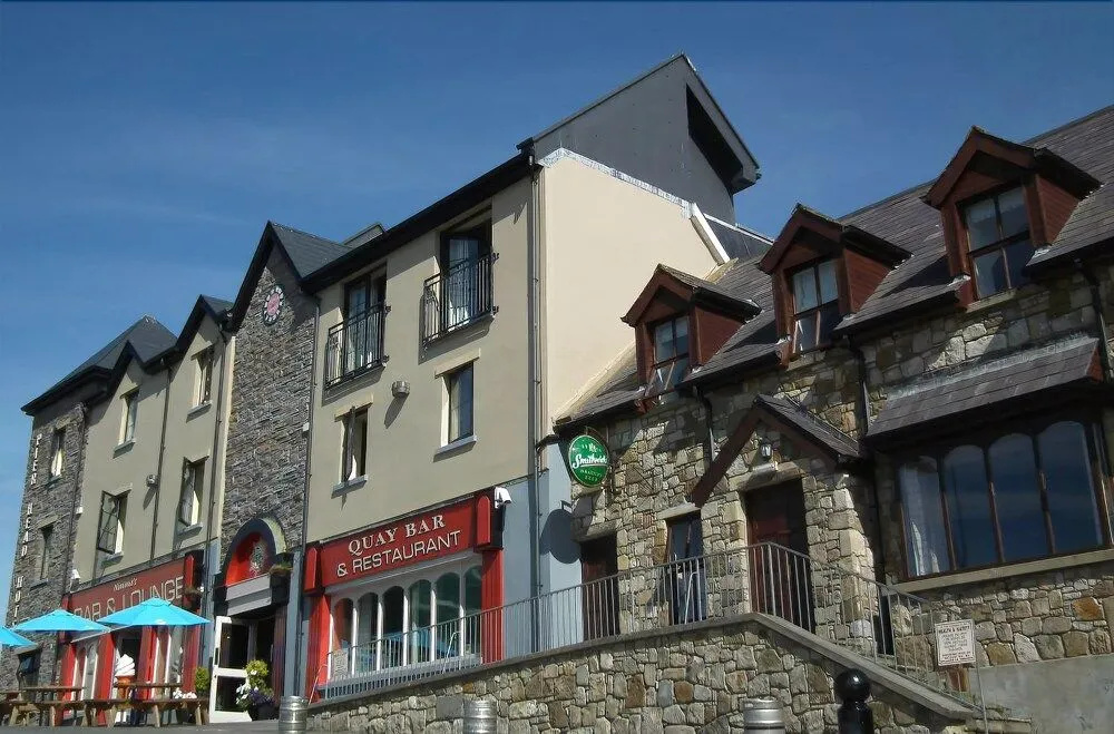 Pier Head Hotel