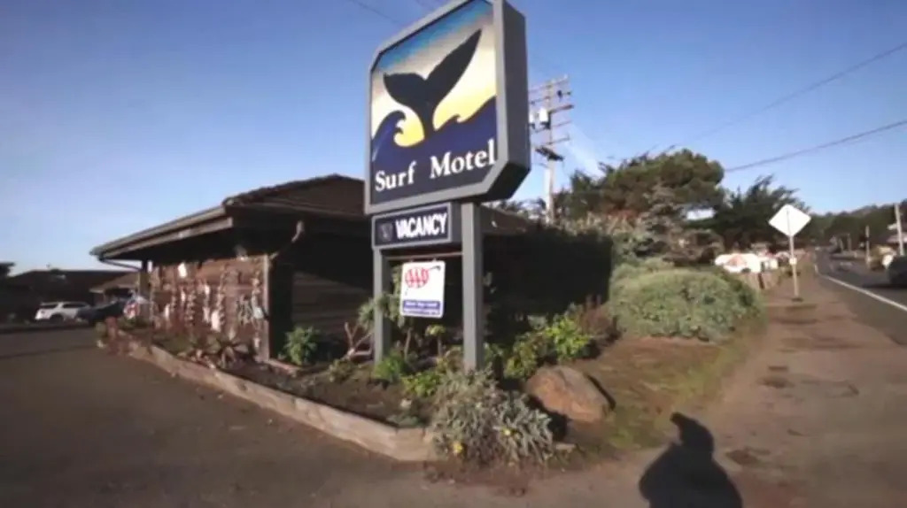 Gualala Surf Inn on the ocean bluff