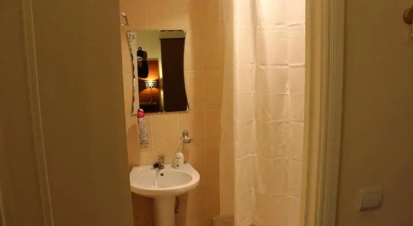 Diligence Hotel & restaurant