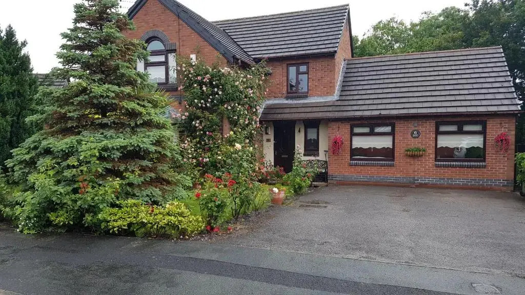 Seaton Brook Apartment
