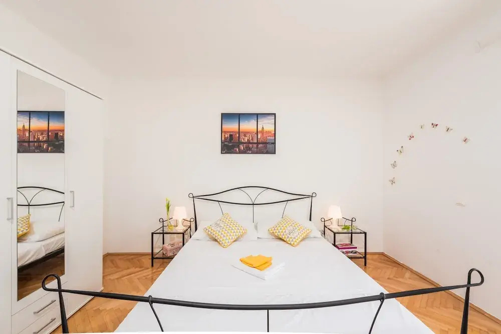 Apartment Hope