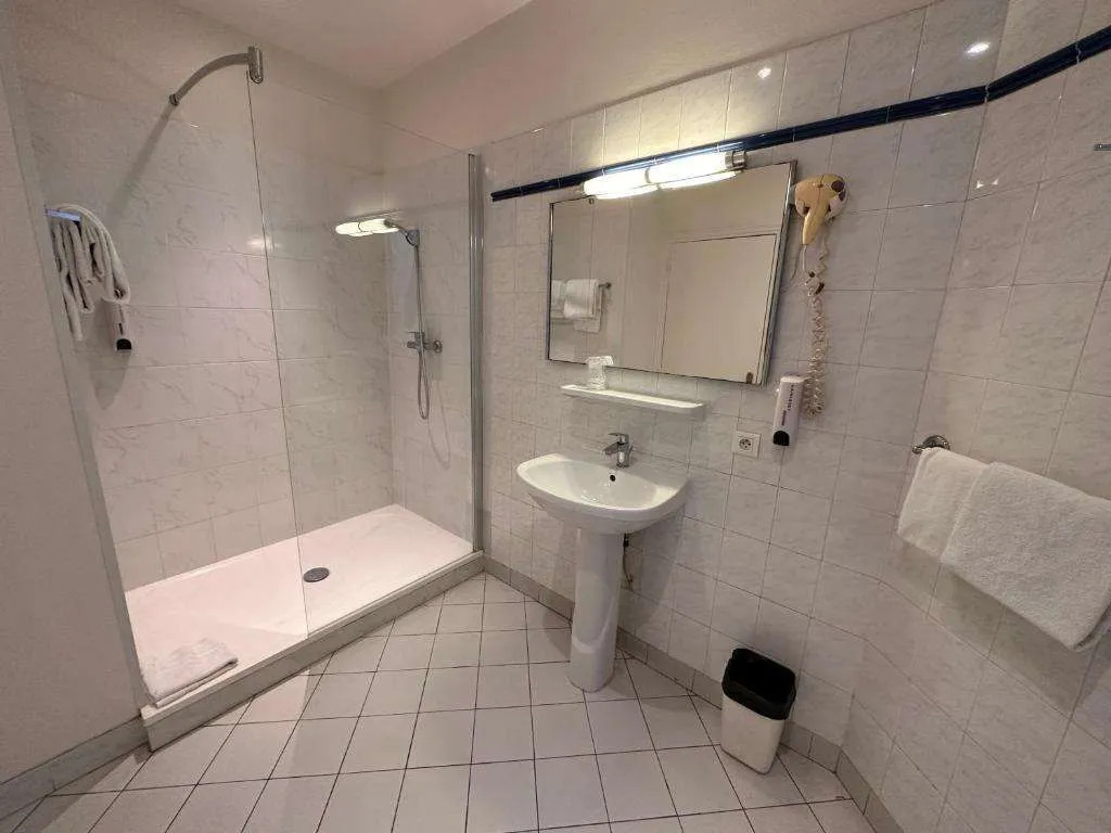 Hotel Richmond Gare du Nord