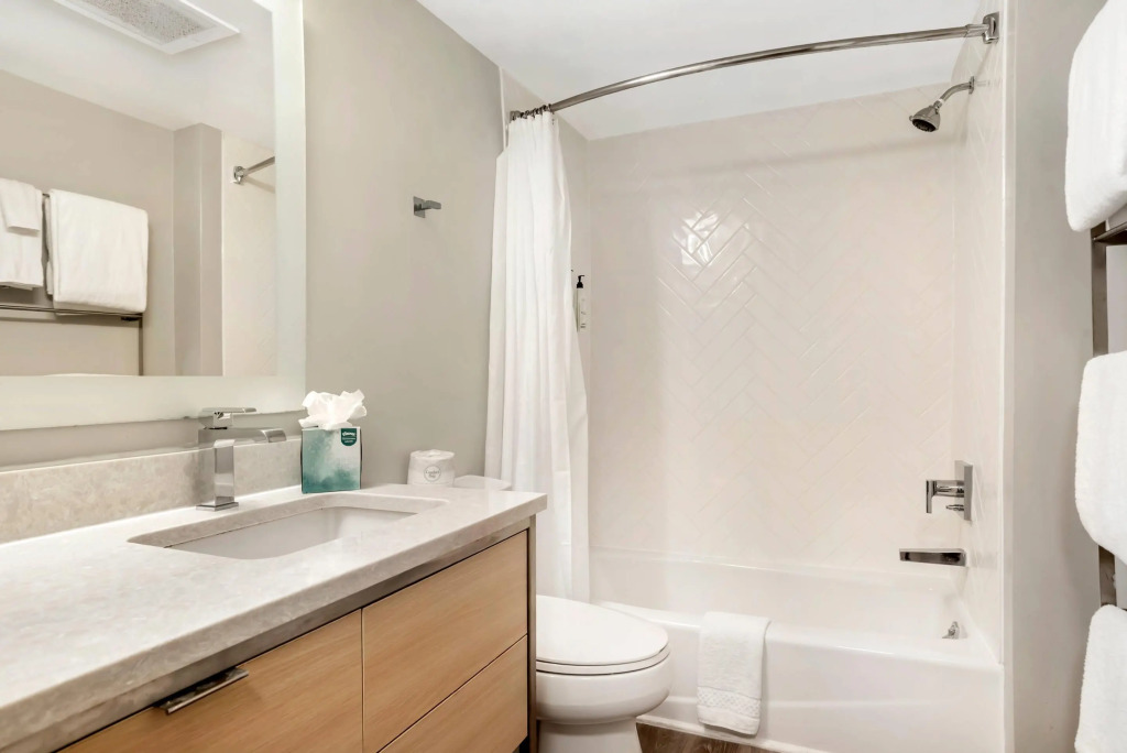 MainStay Suites