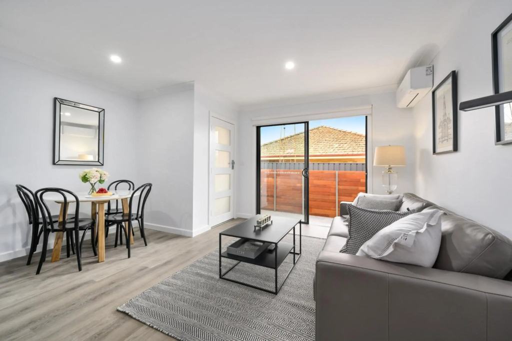 Comfort & Style - Luxurious Central Apartment