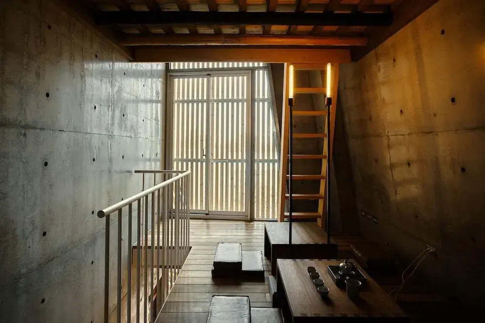 Mao House