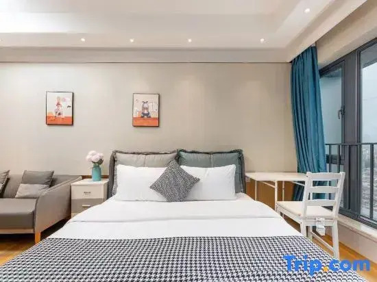 Wanhao Hotel Apartment (Guangzhou City Keyun Road Subway Station)