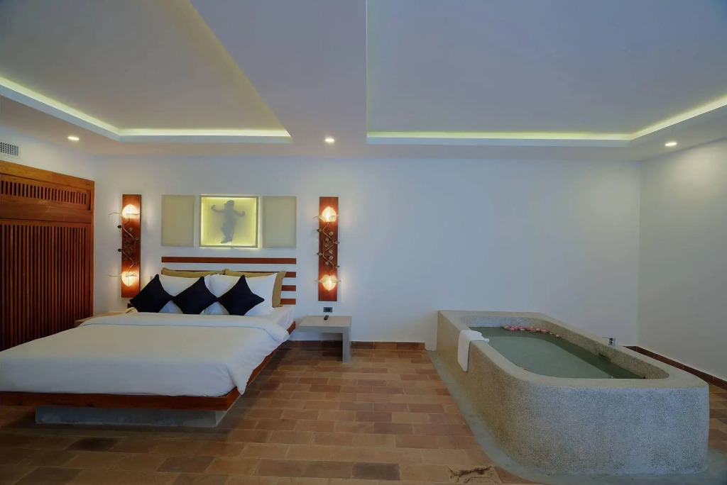 The Thirdfold Residence