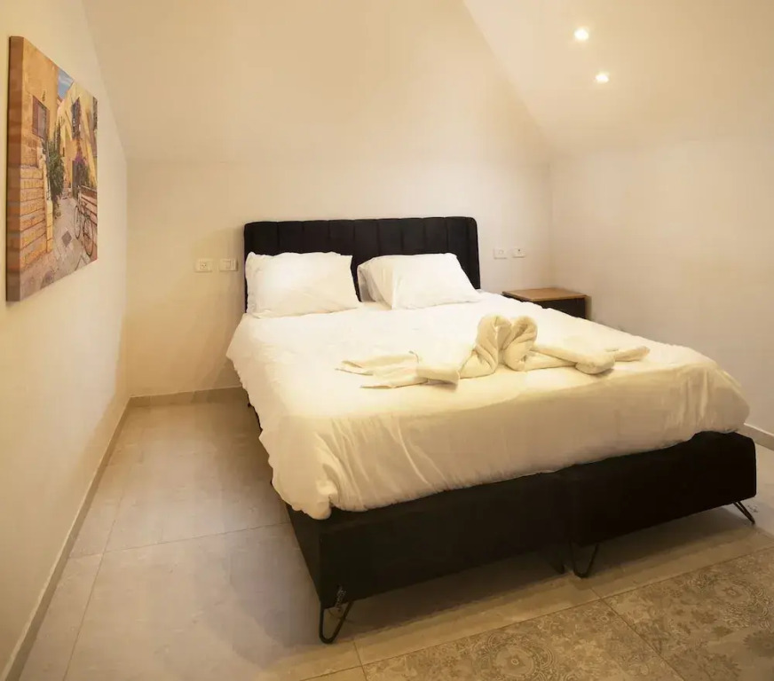 Tish ApartHotel