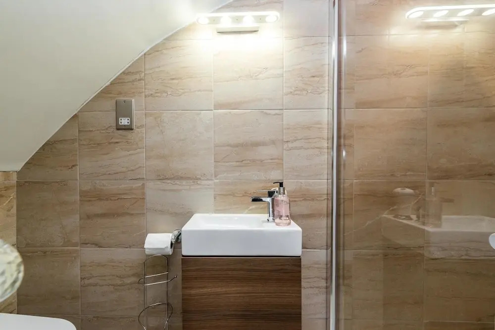 NEW Modern 2BD House in the Heart of Hampstead