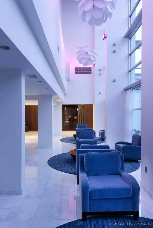 Delta Hotels by Marriott Milwaukee Northwest