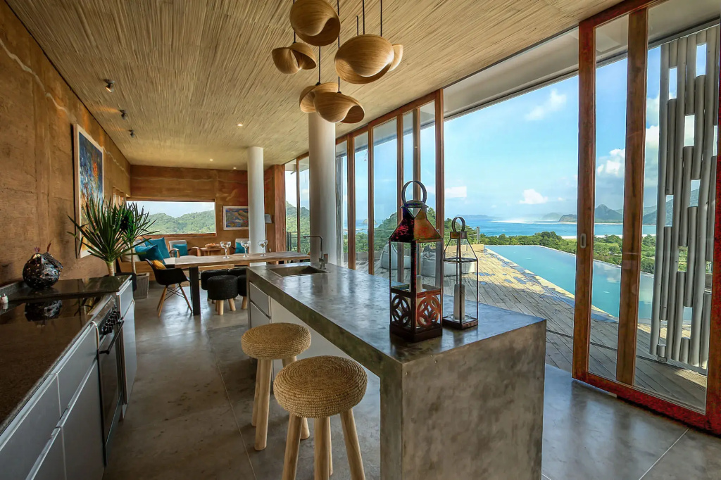 Seven Havens Residence