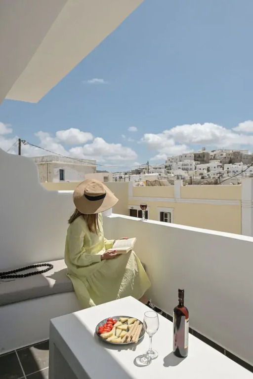 Flèria Seaview Suites