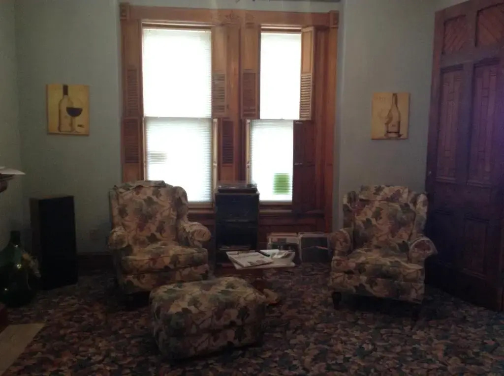 Inn Port Lodging