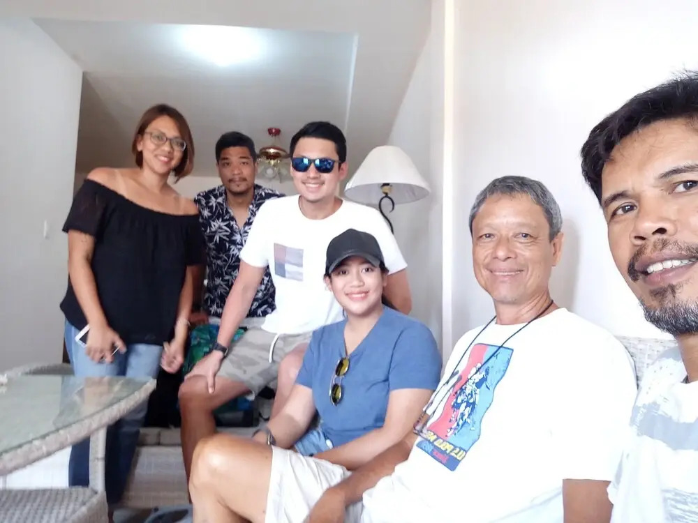 AV7 Guest House