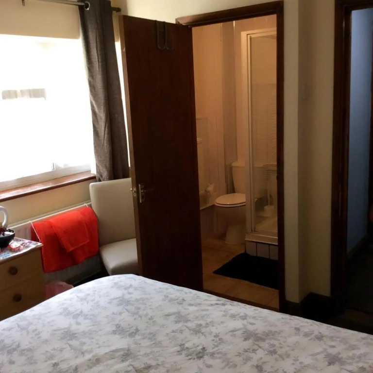 The Lodge Guest House