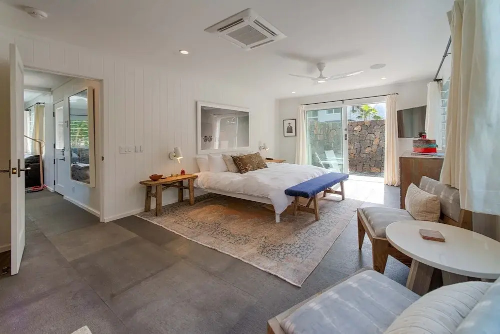 Hanalei Beachfront 3 Bedroom Home by RedAwning