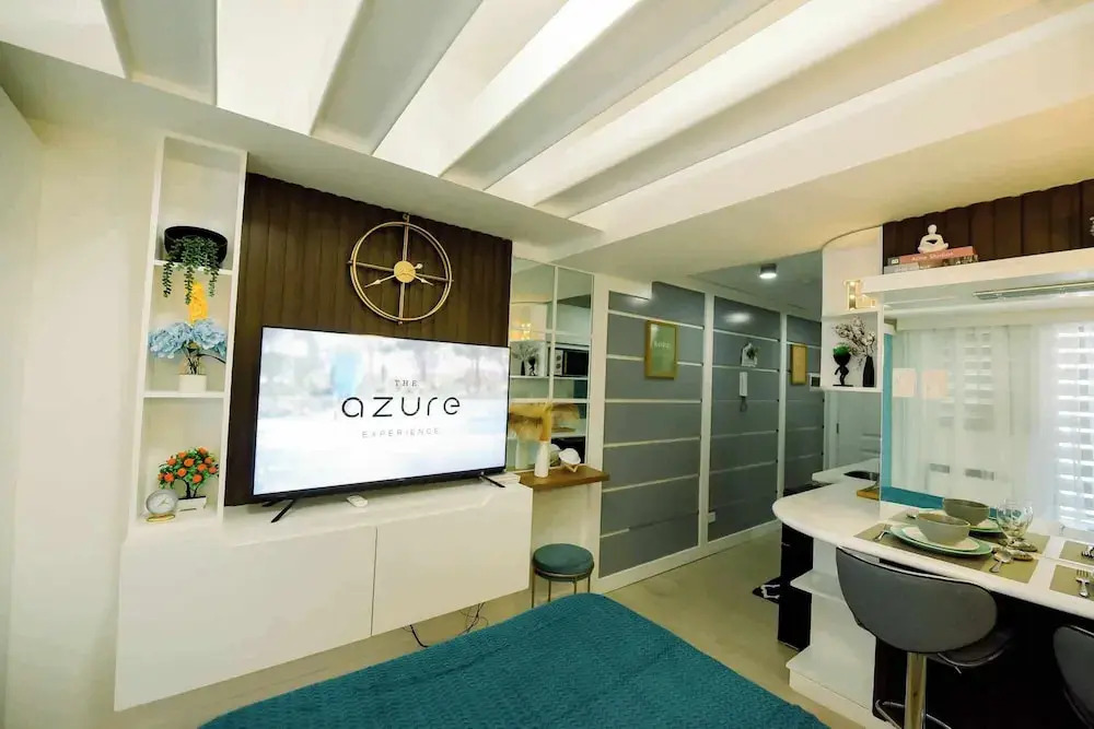 Ethan's Crib at Azure North