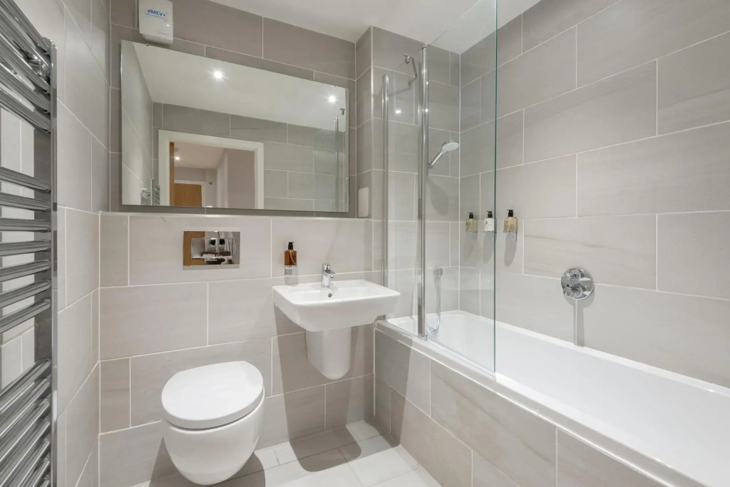 Destiny Scotland - Royal Mile Residence
