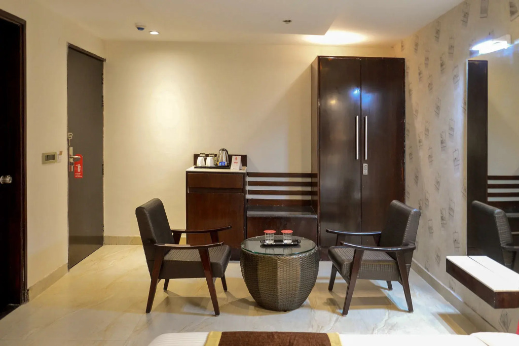 Oyo 7130 Hotel Broadway