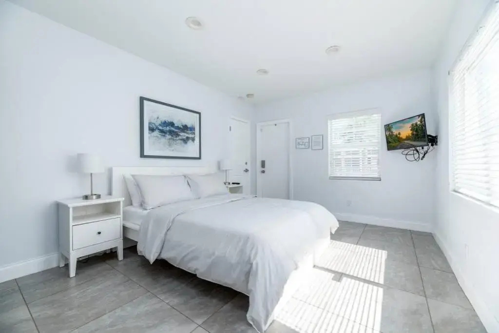 Bayshore Breeze 4 - Fort Lauderdale Beach