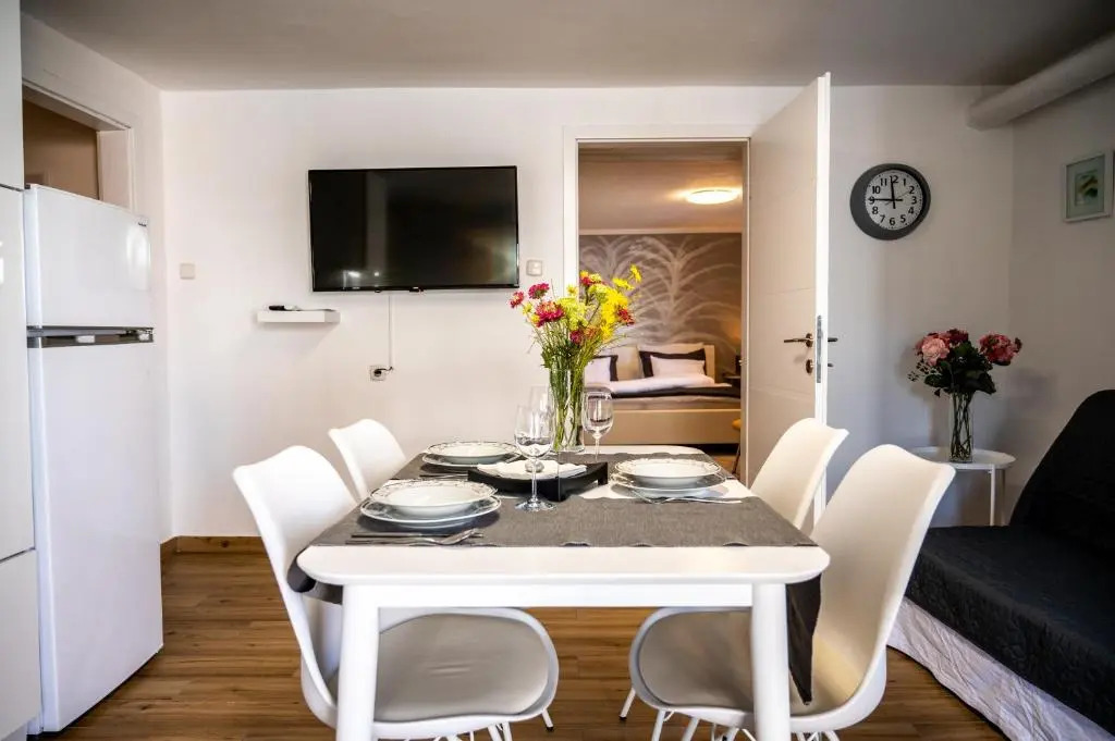 Bed & Breakfast Adelsberg Inn