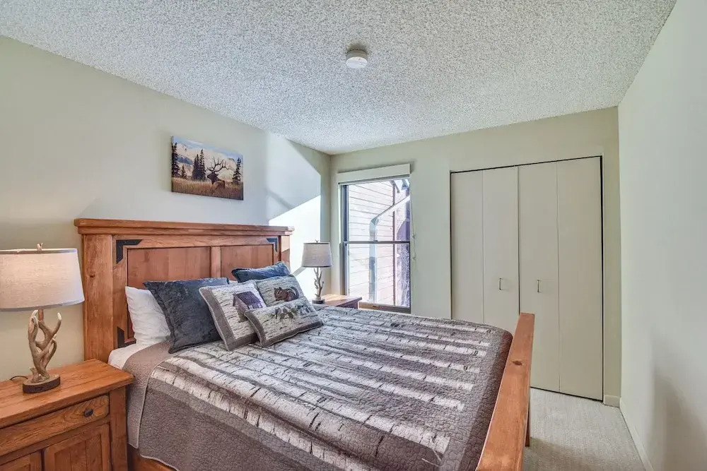 Steamboat Springs Condo: Community Pool & Hot Tub!