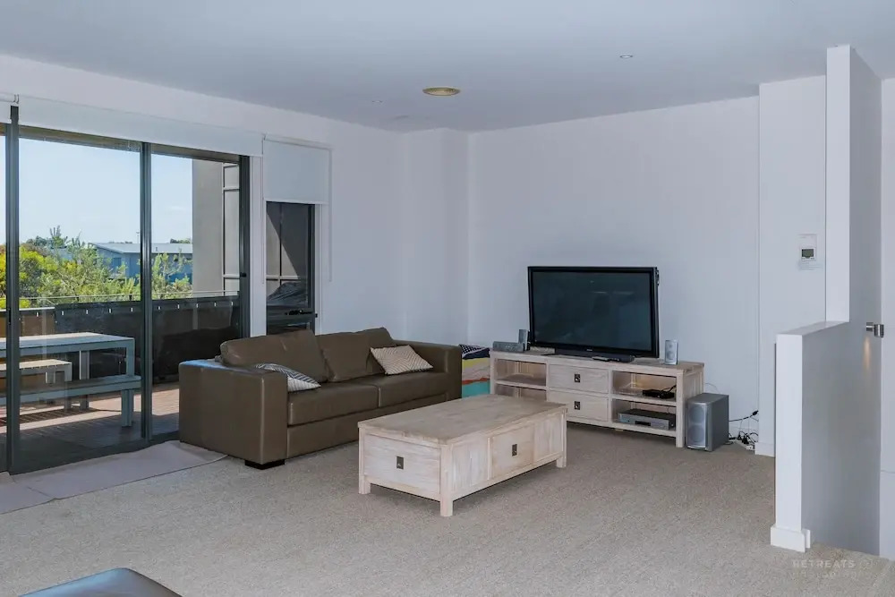 Stylish 4 Bedroom Condo