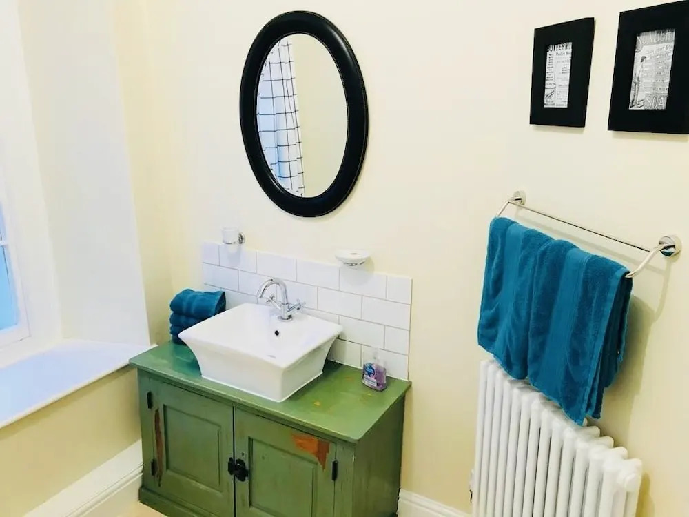 Hengoed Hideaway - Spacious 3-bed House
