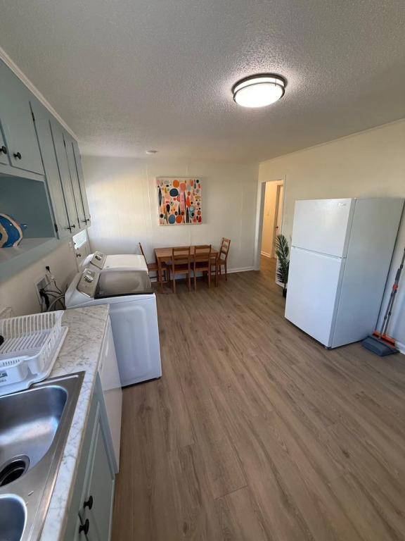 Newly Renovated 3 Bedroom House in Lakewood