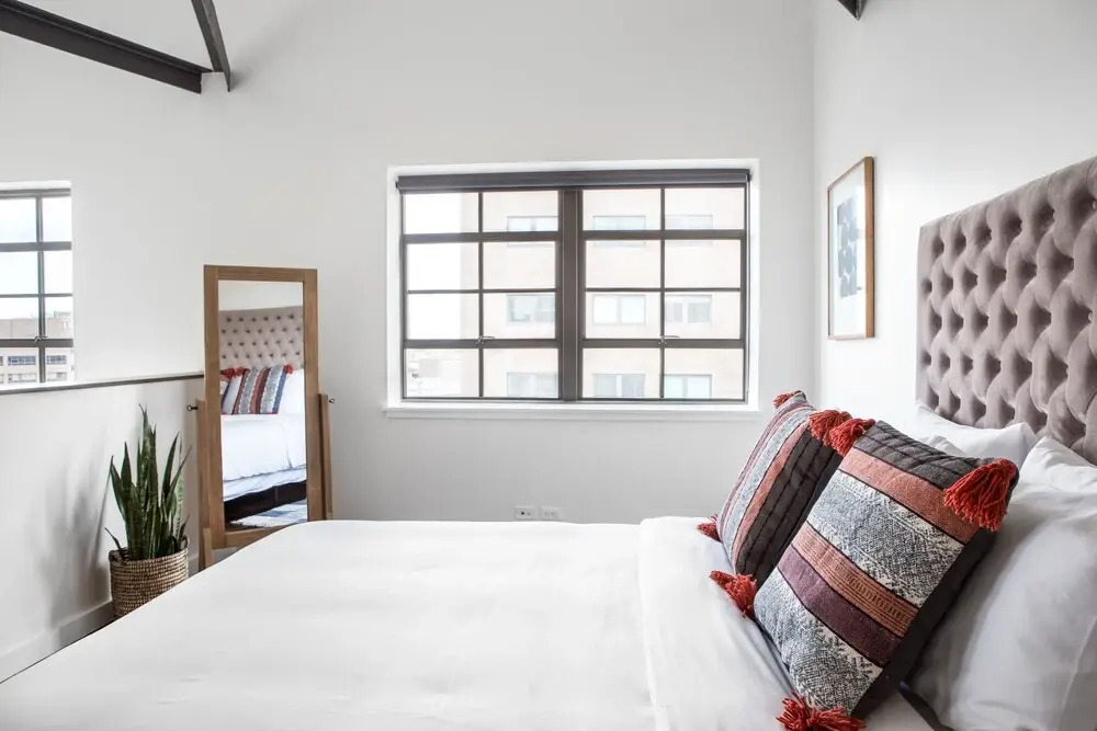 Exclusive 1BR Luxury Penthouses in C.B.D. by Sonder
