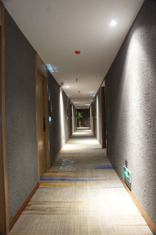Manchen Hotel