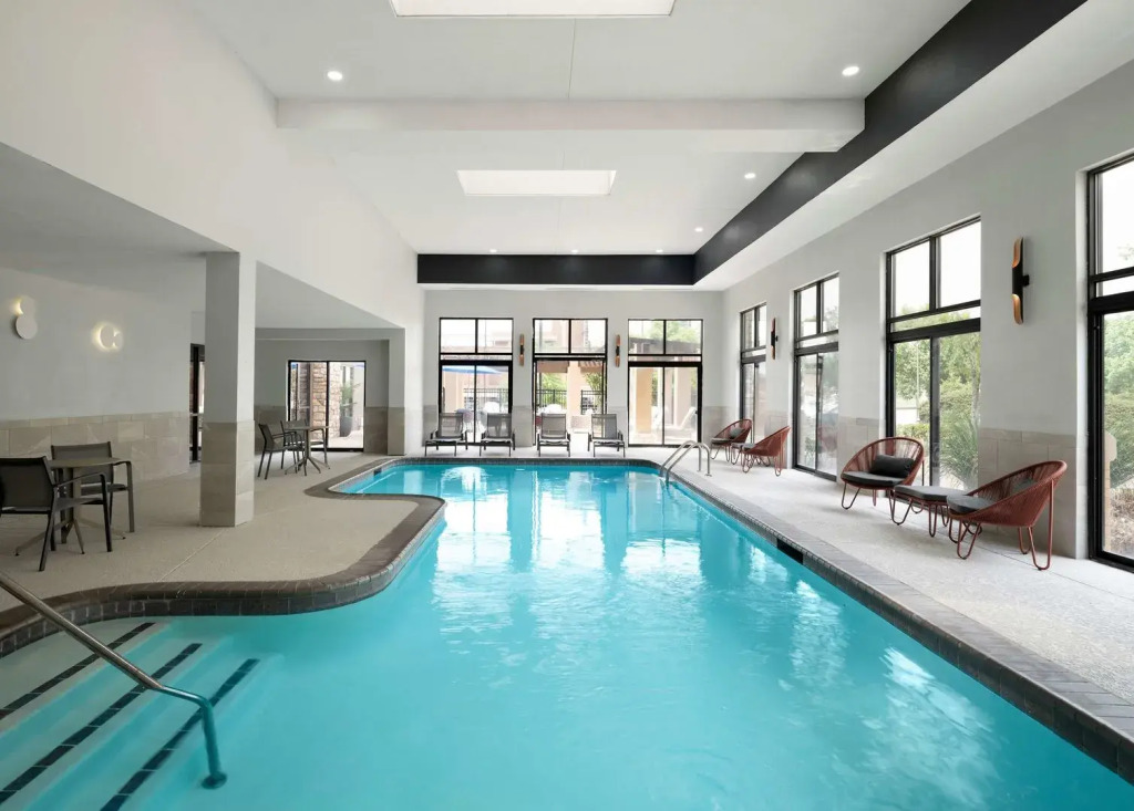 Hampton Inn & Suites Dallas-DFW ARPT W-SH 183 Hurst