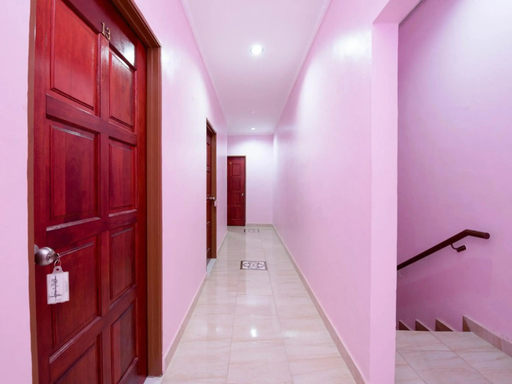 Hotel O Rg Motel