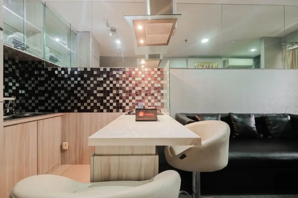 Well Appointed 1BR Apartment at Cinere Bellevue Suites