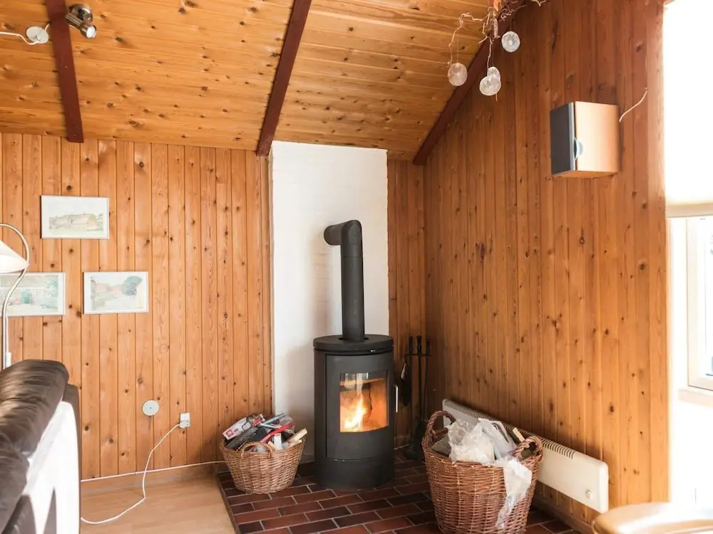 6 Person Holiday Home on a Holiday Park in Fanø