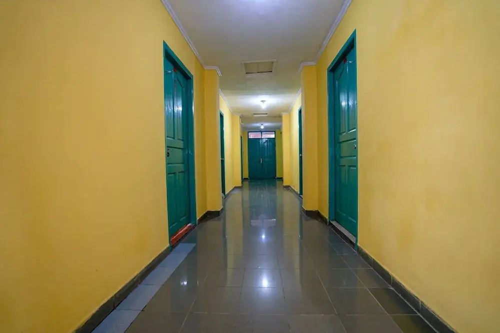 OYO 1389 Hotel Carissima
