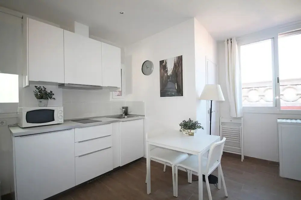 Genial Ático con Terraza Privada