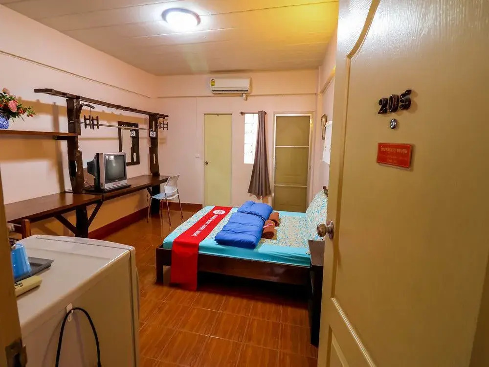 NIDA Rooms Min Buri 6 Floating Market