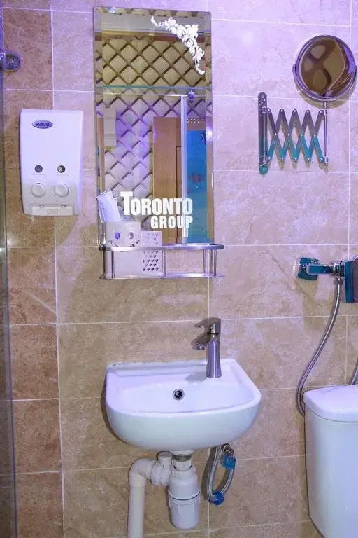 Toronto Holidays