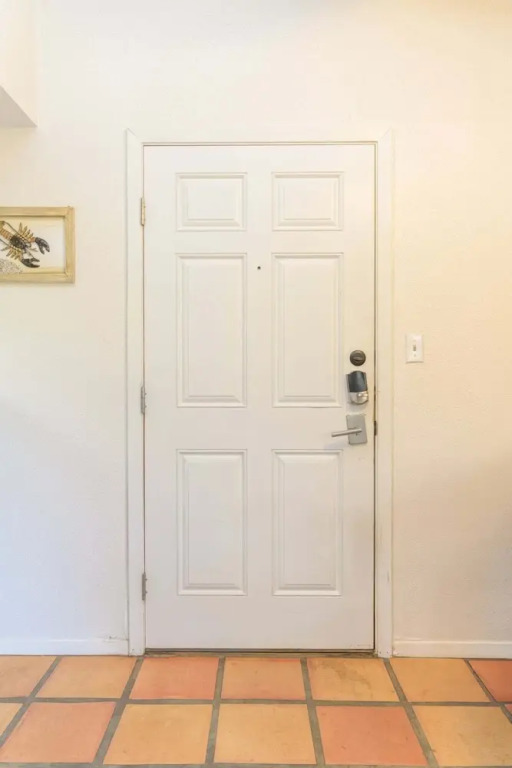 Tiki 204 - Standard 1br Condo W/ Balcony Sleeps 4 1 Bedroom Condo
