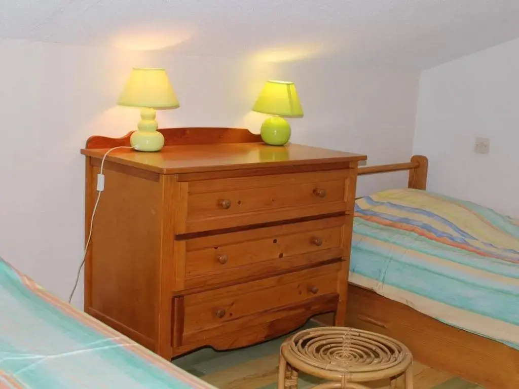 Maison Gruissan, 3 pièces, 6 personnes - FR-1-229-53